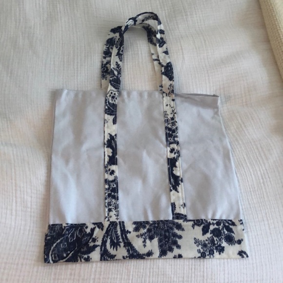 Oscar de la Renta Handbags - Oscar de la Renta Tote